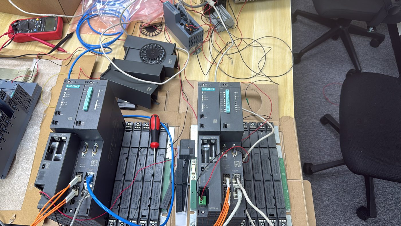 Siemens S7-400H redundancy system testing by Centech